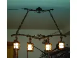 Wyrób kuty: Kuta Lampa Wisząca Czteropunktowa z Oprawami Latarnianymi