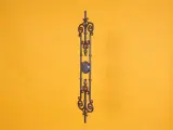 Wyrób kuty: Kuta tralka balustradowa ozdobna z różami 20 cm 950 mm