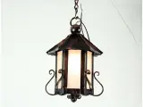 Wyrób kuty: Lampa Sufitowa Kuta w Stylu Latarni Klasycznej